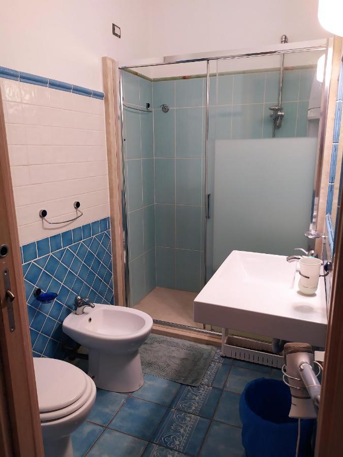 B&B Luna Blu Carbonia Luaran gambar