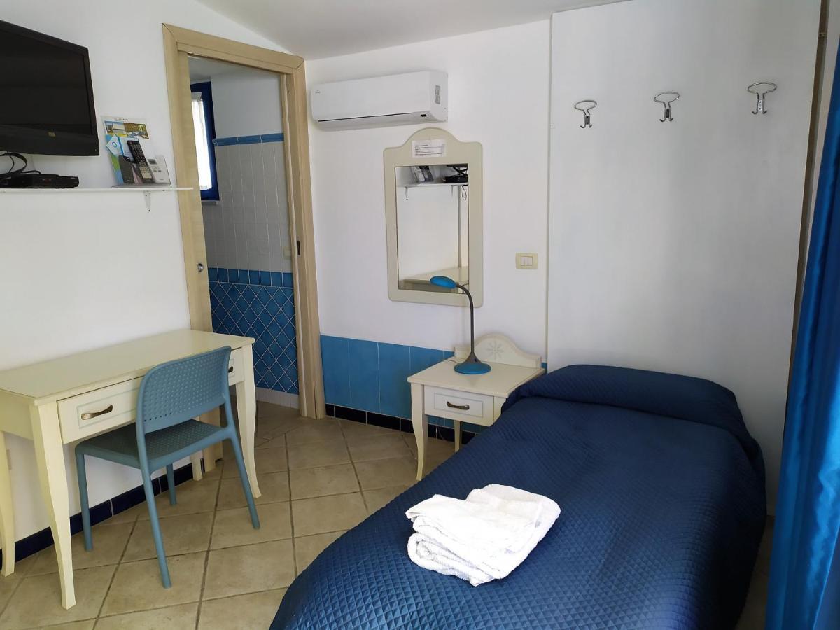 B&B Luna Blu Carbonia Luaran gambar
