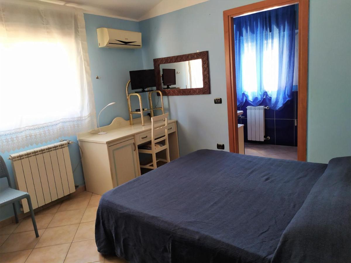 B&B Luna Blu Carbonia Luaran gambar