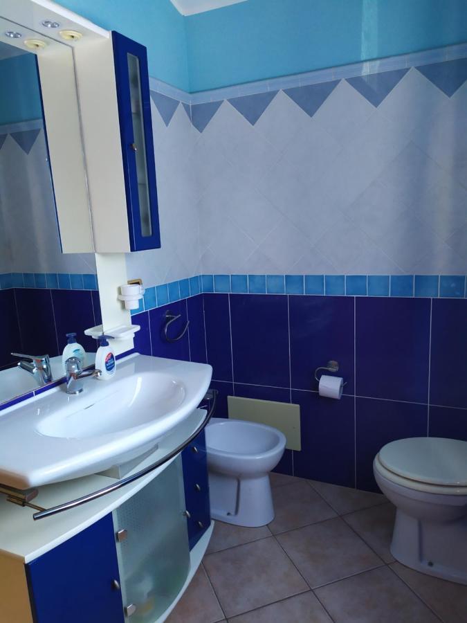 B&B Luna Blu Carbonia Luaran gambar